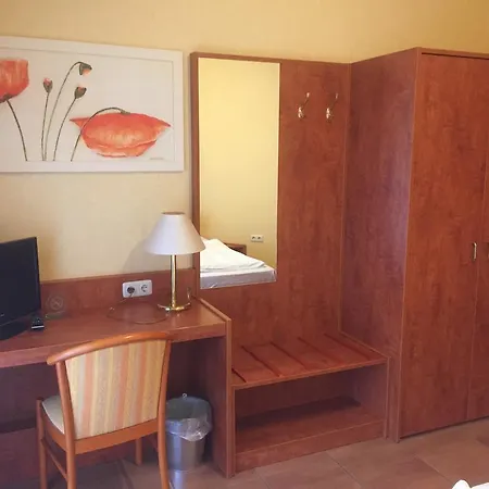 Wh Hotels Ferienwohnung Waldluststrasse *